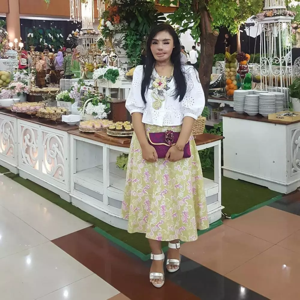 lisa air keras Instagram