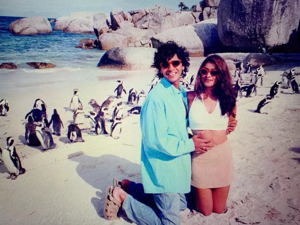 potret lawas kemesraan chunky panday dan istri instagram potret lawas kemesraan chunky panday dan istri instagram
