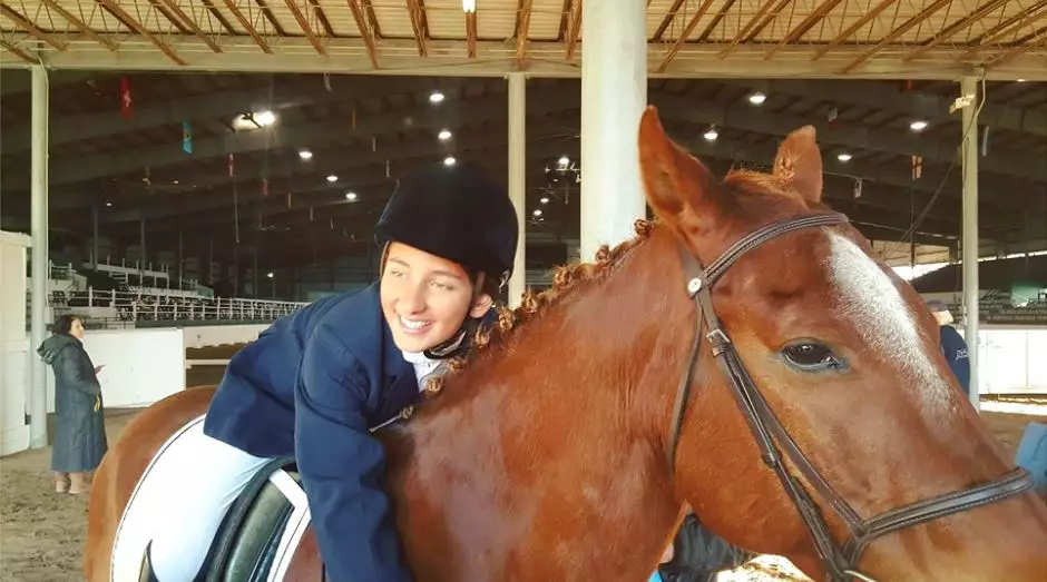 potret cantik Camilla Azhari Instagram potret cantik Camilla Azhari Instagram