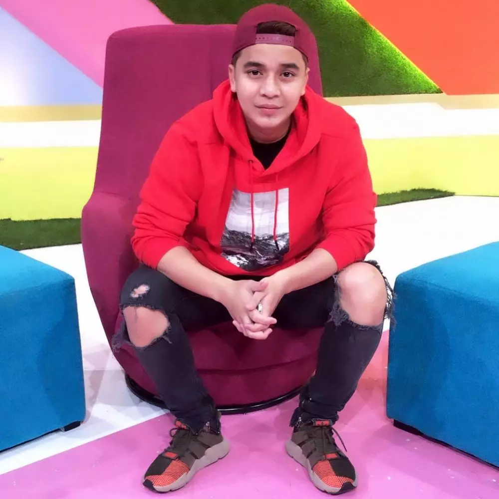 seleb dekat Amanda Manopo berbagai sumber