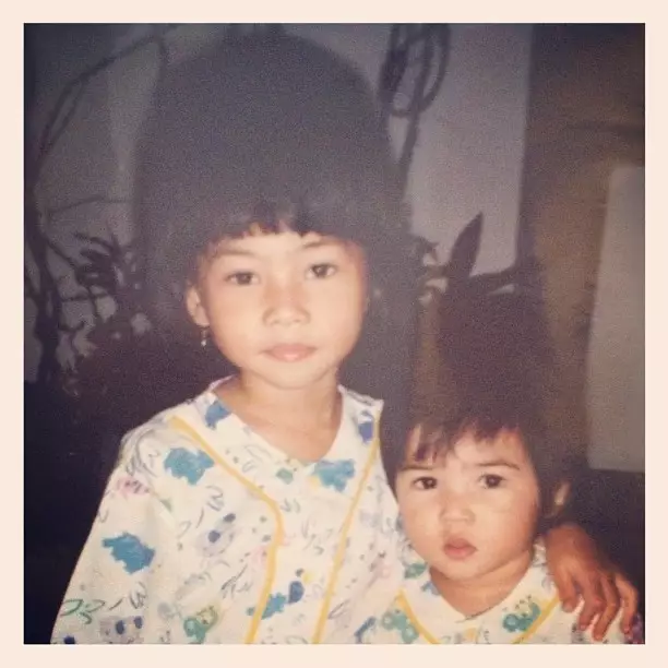 potret masa kecil isyana dan kakak instagram