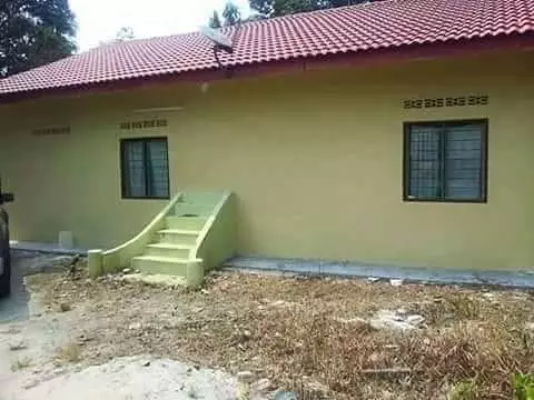 potret absurd bangunan nggak guna © 2020 instagram.com