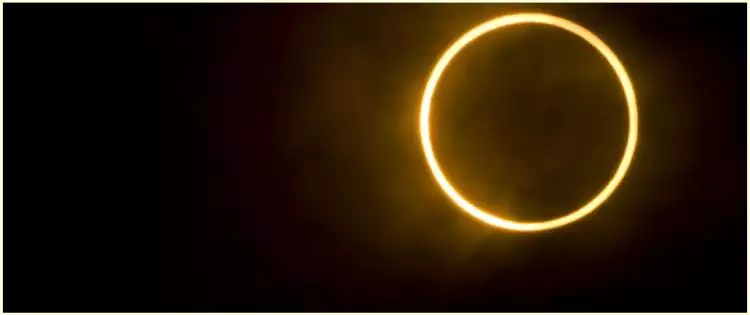 Ini jadwal & wilayah yang bisa saksikan gerhana matahari cincin 2020