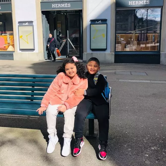 Amora dan Kellen berbagai sumber