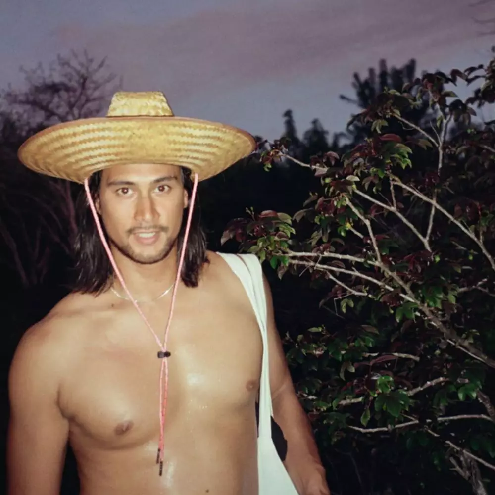 Potret ganteng Daniel Adnan © 2020 brilio.net Instagram/@danieladnan