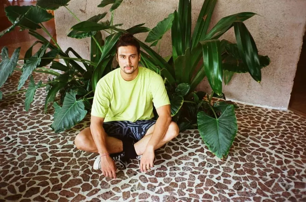 Potret ganteng Daniel Adnan © 2020 brilio.net Instagram/@danieladnan