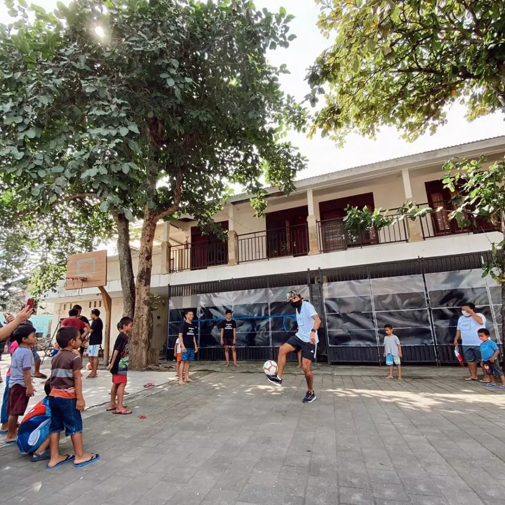 Aksi keluarga Bachdim © 2020 brilio.net