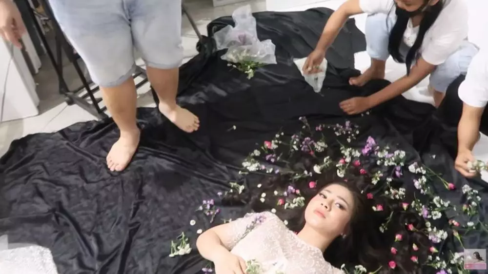 Felicya Angelista bak Han So-hee berbagai sumber