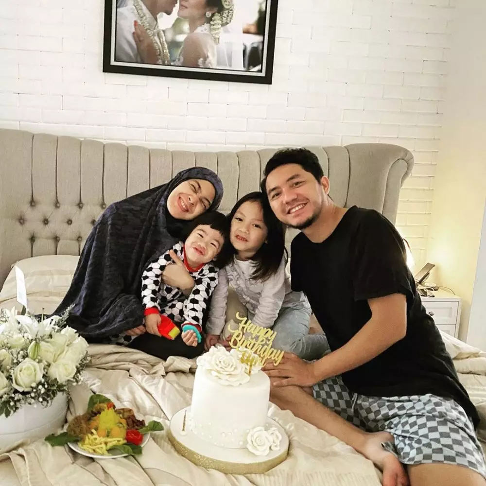 Dian Ayu ulang tahun ke-34 © 2020 brilio.net Instagram@dianayulestari