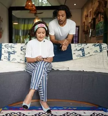 5 Fakta terbaru kasus narkoba Dwi Sasono © 2020 brilio.net 5 Fakta terbaru kasus narkoba Dwi Sasono © 2020 brilio.net