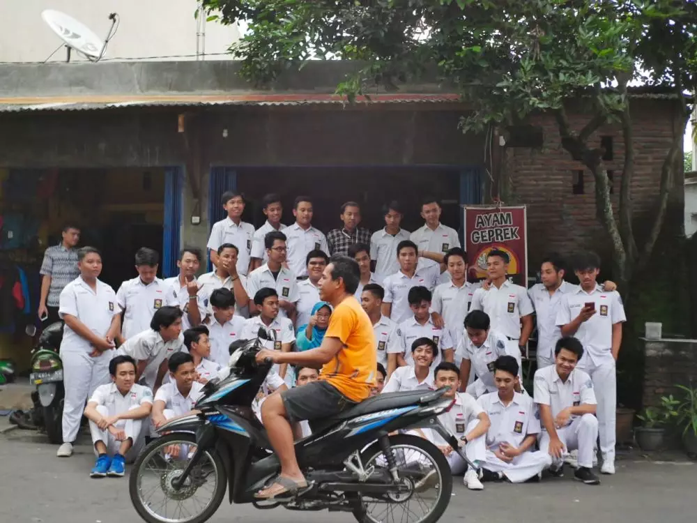 gagal foto motor Twitter