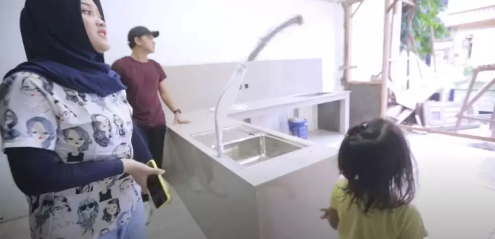 rumah Putri Delina YouTube/Putri Delina