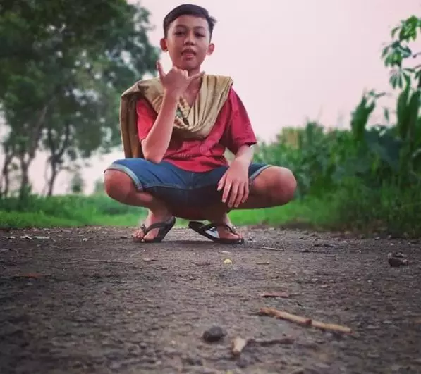 riza kembaran vanesha Instagram