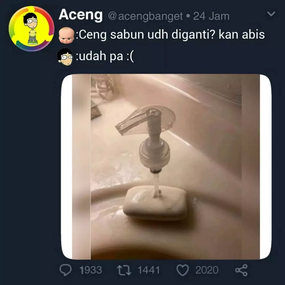 meme lucu salah pasang barang © 2020 instagram.com