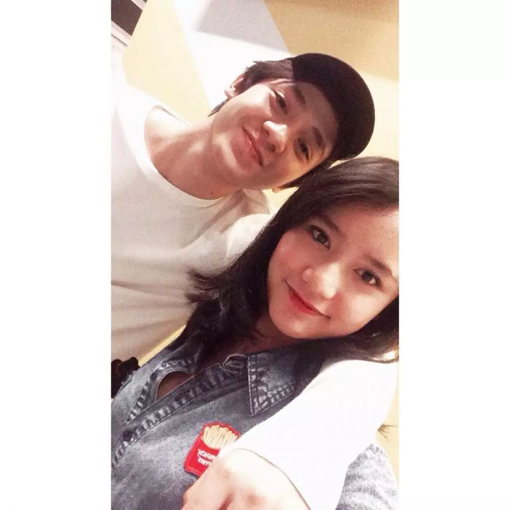 potret kebersamaan arbani yasiz dan adik instagram