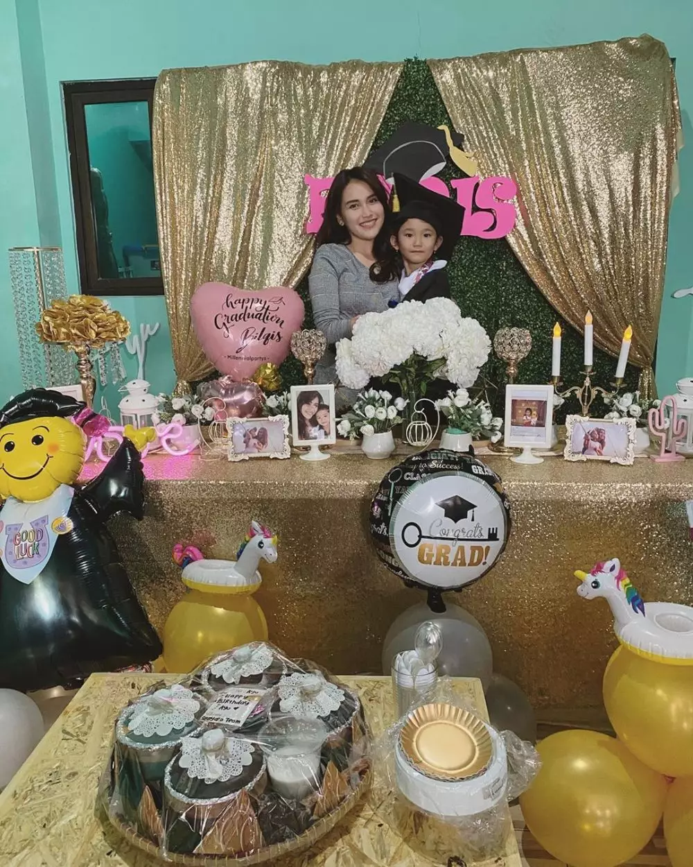 momen wisuda bilqis anak ayu ting ting instagram