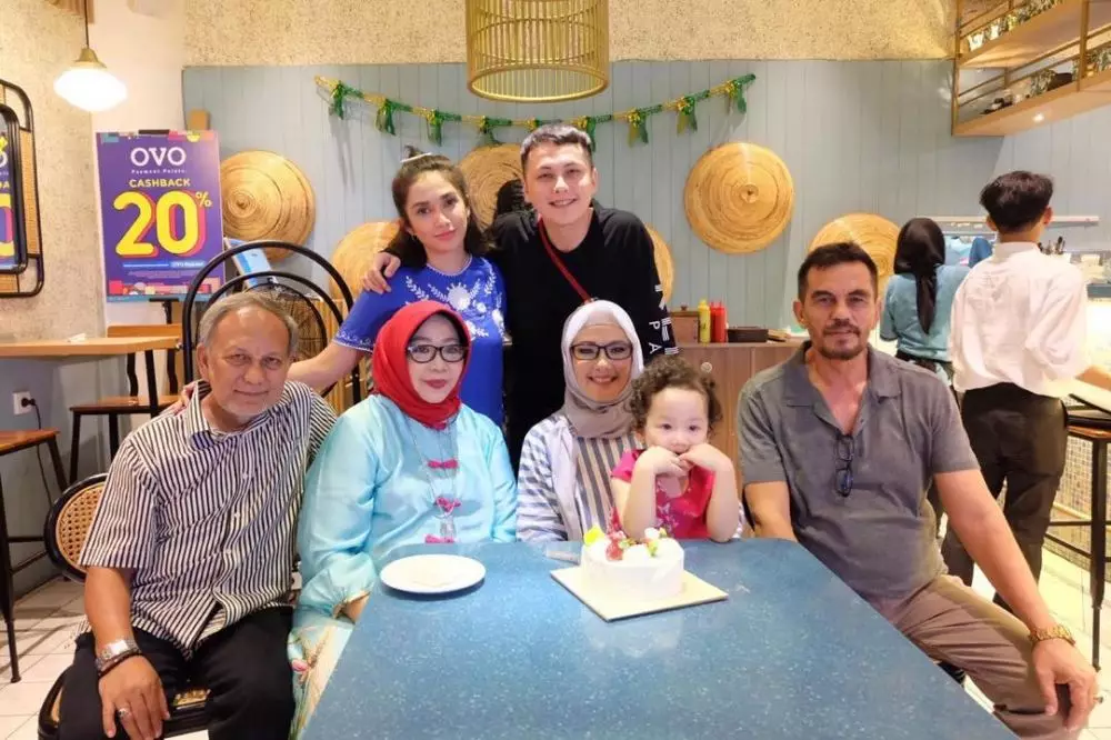 Ussy dan ibunya © 2020 brilio.net