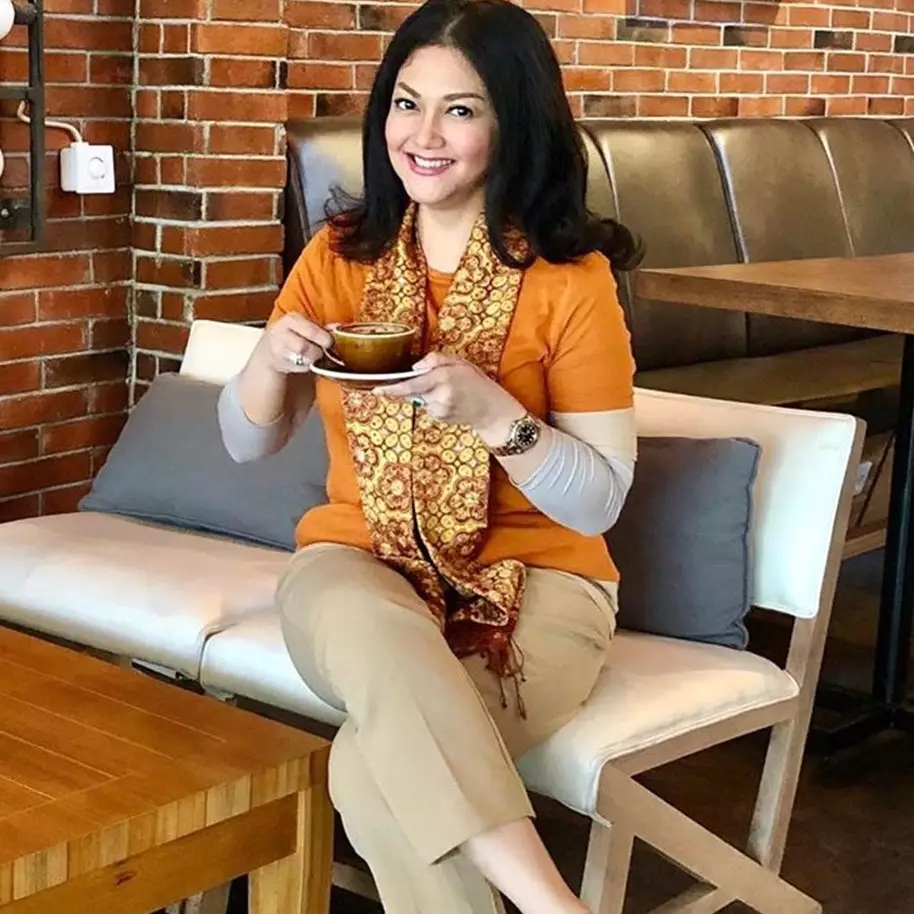 10 Potret restoran Bella Saphira di Makassar, sajikan seafood