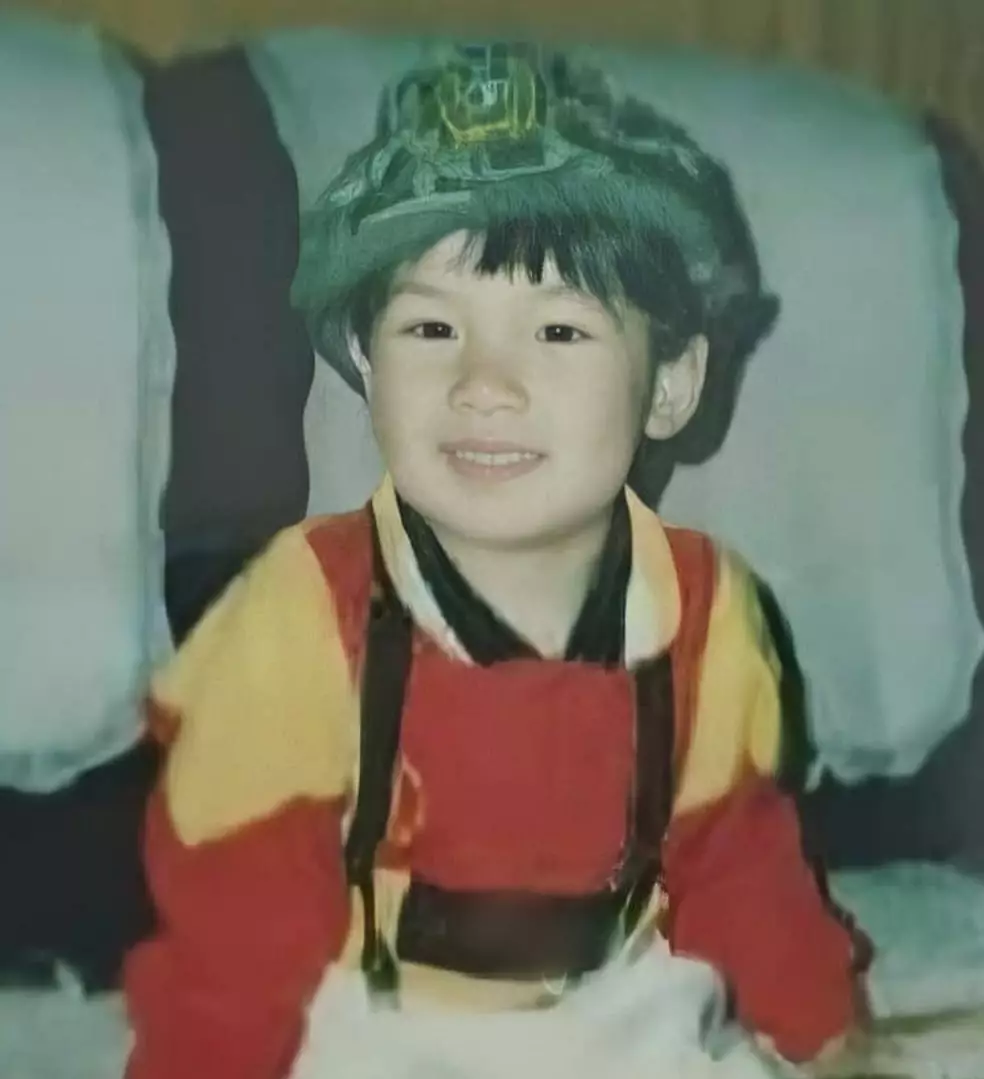 Potret Lee Min-ho masa kecil  berbagai sumber Potret Lee Min-ho masa kecil  berbagai sumber