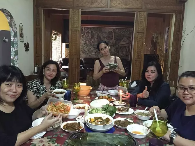 rumah seleb era 90an berbagai sumber