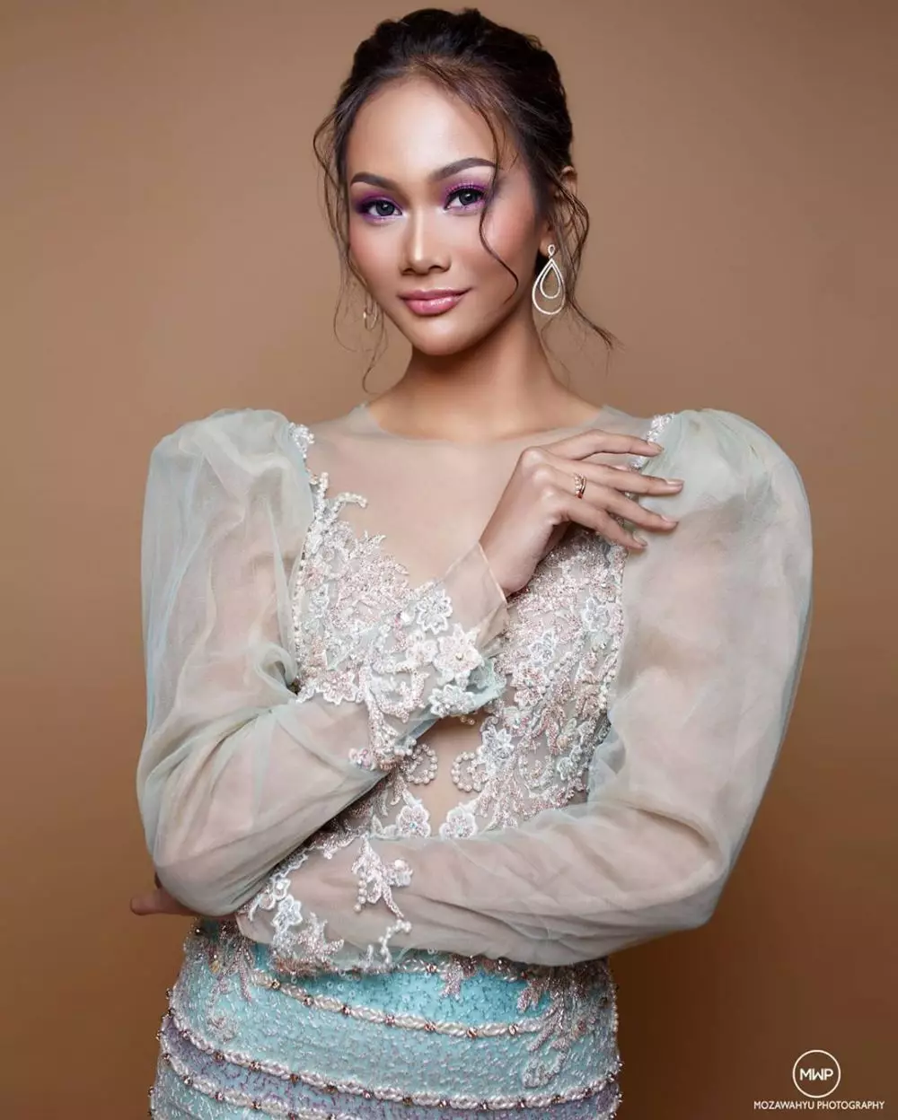  Instagram/@aurrakharishma © 2020 brilio.net