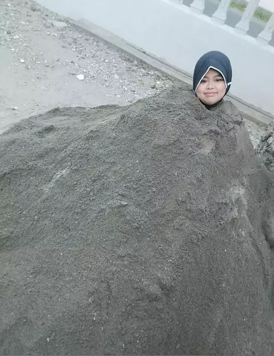 kekeyi piknik di rumah Instagram/rahmawatikekeyiputricantikka23 kekeyi piknik di rumah Instagram/rahmawatikekeyiputricantikka23