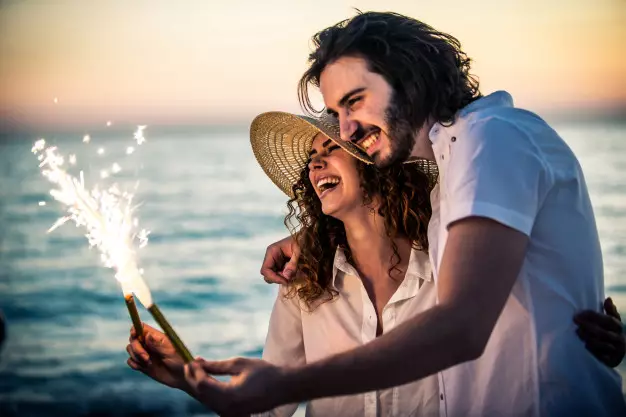 Kata-kata romantis anniversary © 2020 brilio.net