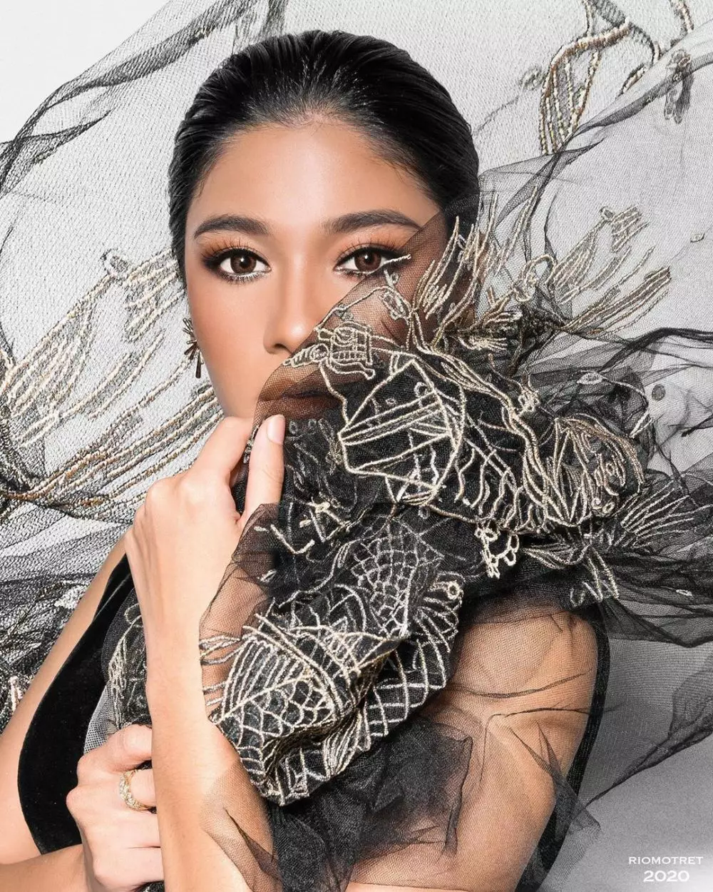 gaya photoshoot naysilla mirdad instagram