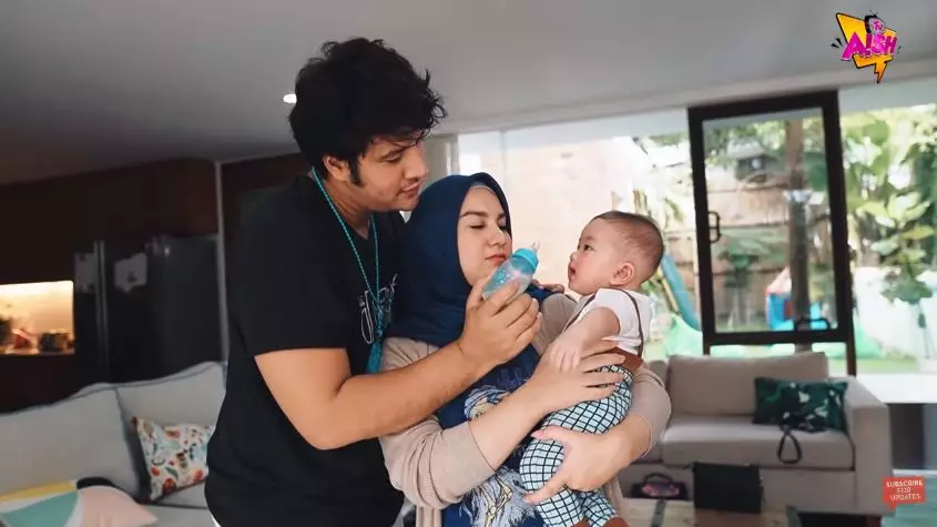 Momen Irish Bella dan Ammar Zoni asuh si kembar YouTube Momen Irish Bella dan Ammar Zoni asuh si kembar YouTube