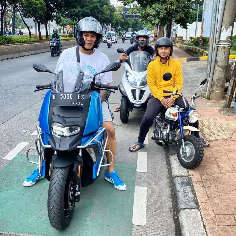 potret terkini ferdy tahier vokalis element instagram potret terkini ferdy tahier vokalis element instagram