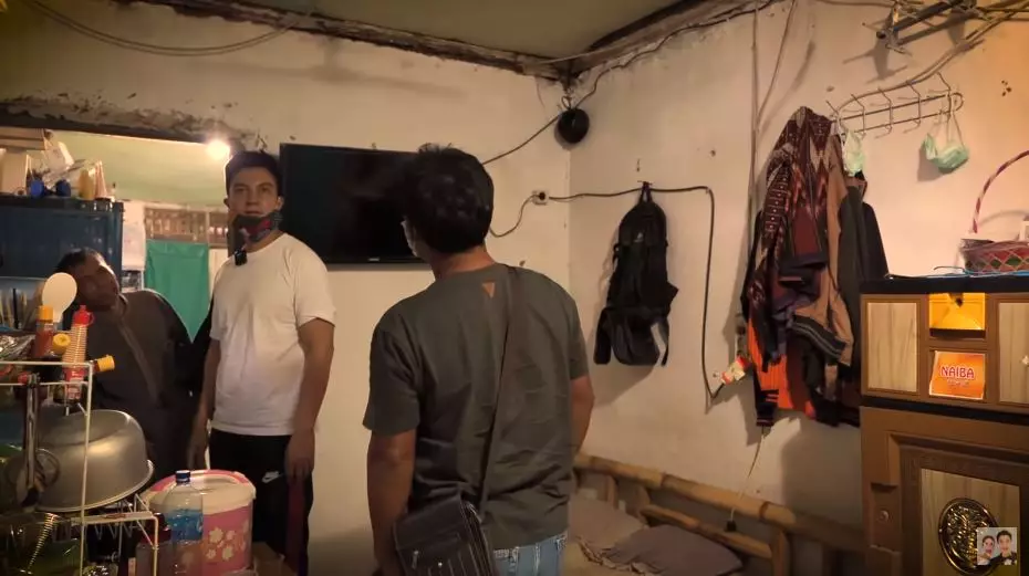 rumah pak slamet sebelum sesudah YouTube/Baim Paula rumah pak slamet sebelum sesudah YouTube/Baim Paula