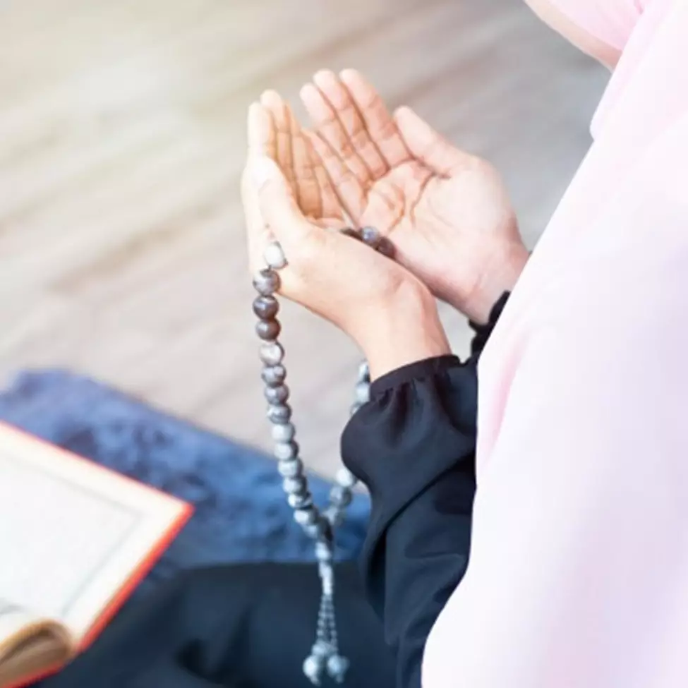 Keutamaan membaca kalimat Tahlil bagi umat muslim