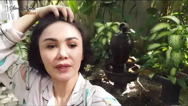 halaman rumah Yuni Shara berbagai sumber halaman rumah Yuni Shara berbagai sumber