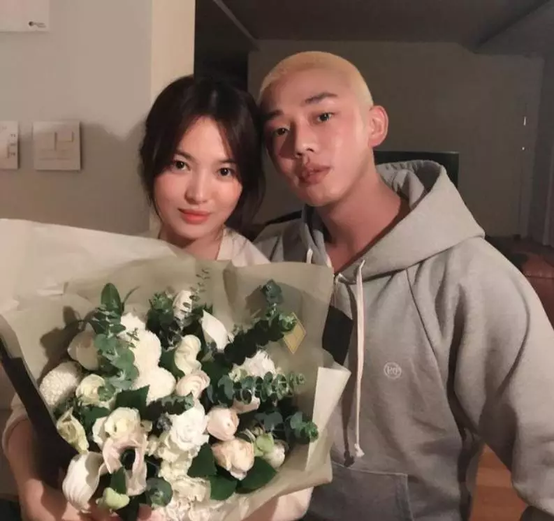 persahabatan Song Hye-kyo dan Yoo Ah-in berbagai sumber persahabatan Song Hye-kyo dan Yoo Ah-in berbagai sumber