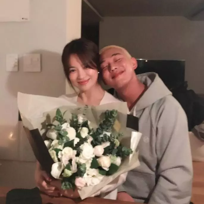 persahabatan Song Hye-kyo dan Yoo Ah-in berbagai sumber persahabatan Song Hye-kyo dan Yoo Ah-in berbagai sumber