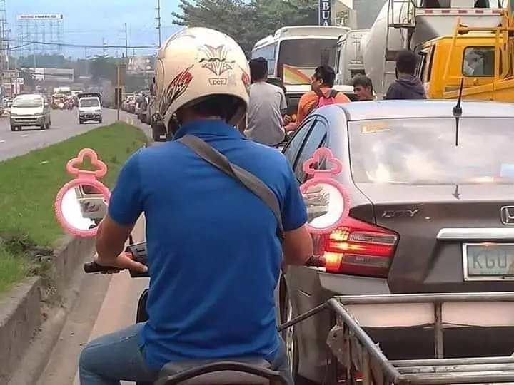 momen absurd pengendara motor © 2020 instagram.com momen absurd pengendara motor © 2020 instagram.com