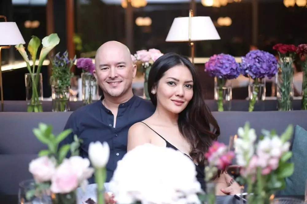 Alex Tian dan keluarga barunya Instagram