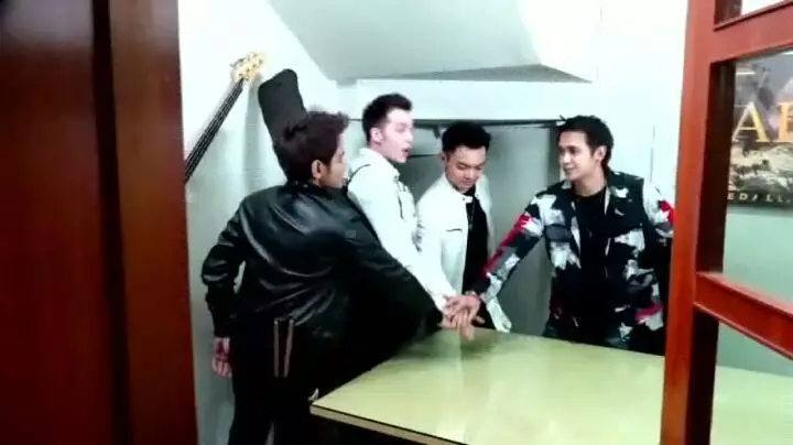 kompak Anak Band layar instagram