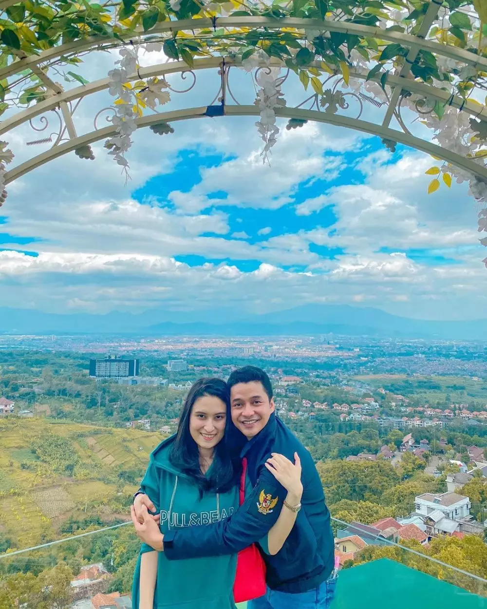 Seleb liburan era new normal © 2020 brilio.net