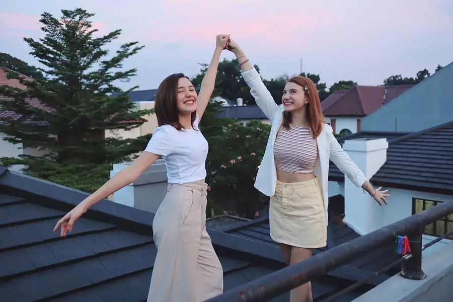 Beby Tsabina dan Cassandra Lee Instagram