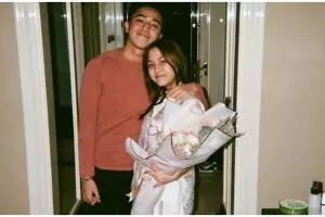 6 Potret kebersamaan Adhisty Zara dan Zaki Pohan, mulai go public