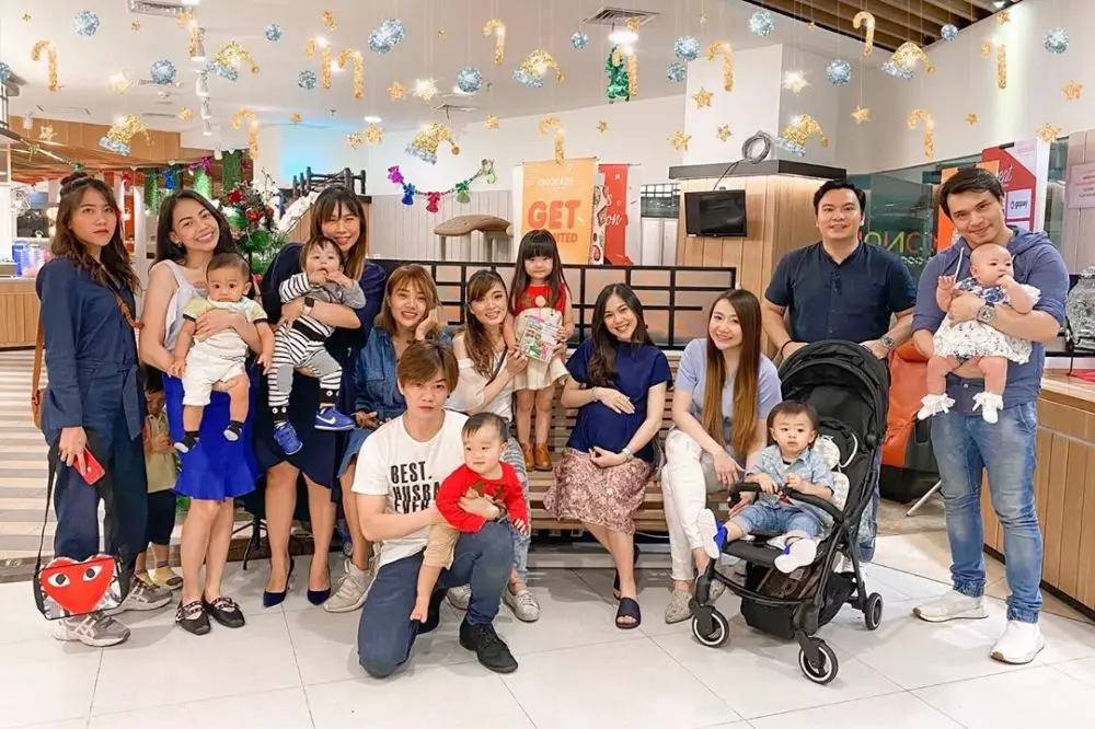 Potret kompak eks Cherrybelle Instagram