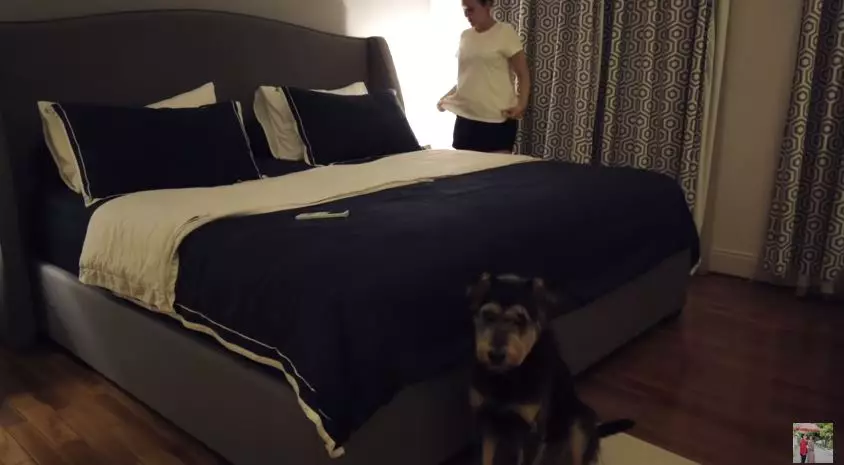 penampakan rumah rianti cartwright berbagai sumber