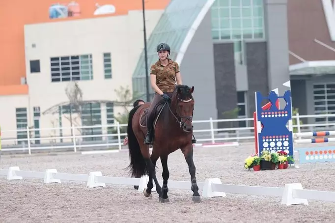 Seleb cewek ini hobi berkuda Instagram Seleb cewek ini hobi berkuda Instagram