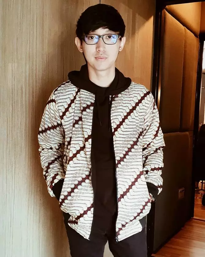 Potret Eka Gustiwana 'Lathi' Instagram/@ekagustiwana