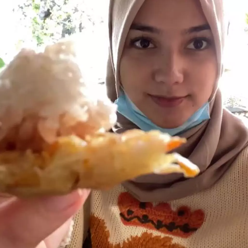 10 Momen Citra Kirana ngidam, berburu makanan sampai luar kota