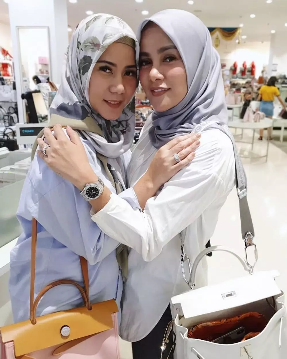 Olla dan Cynthia Ramlan Instagram