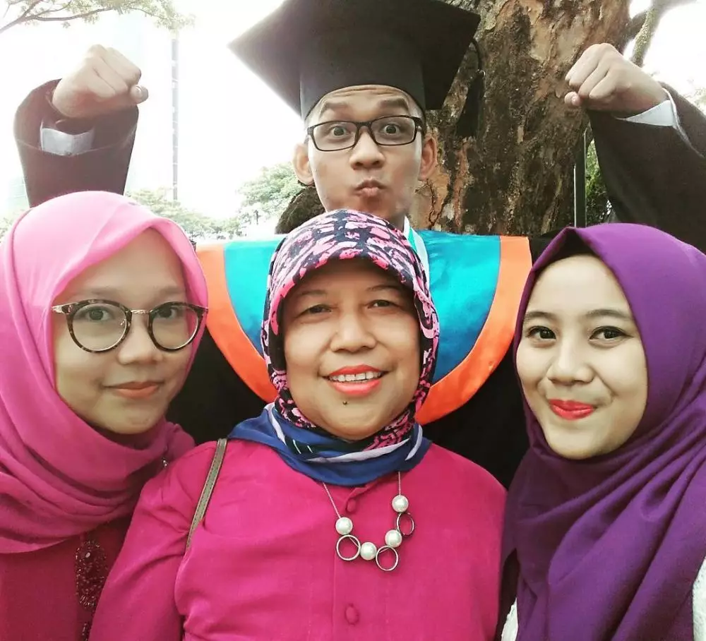 Ayu Ting Ting Instagram