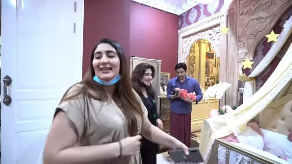 Abdulla Alwi momong anak instagram 