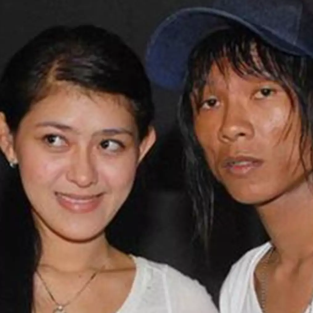 10 Potret terbaru Ade Bunga mantan istri Andika Mahesa, kini berhijab